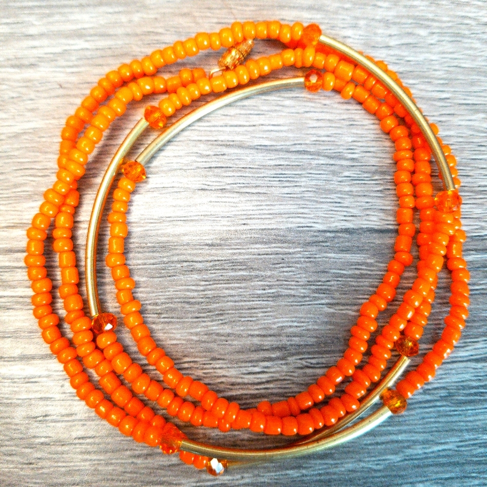 Waist beads